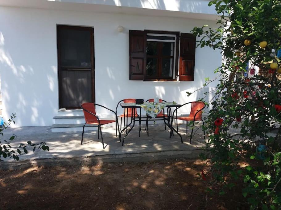 Grandpa Simos' Traditional Guest House Ájosz Romanósz Kültér fotó