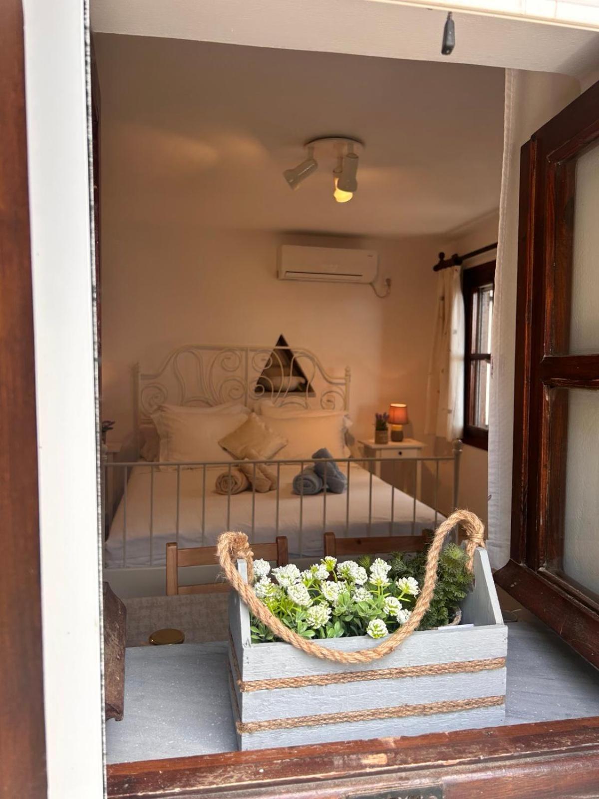 Grandpa Simos' Traditional Guest House Ájosz Romanósz Kültér fotó